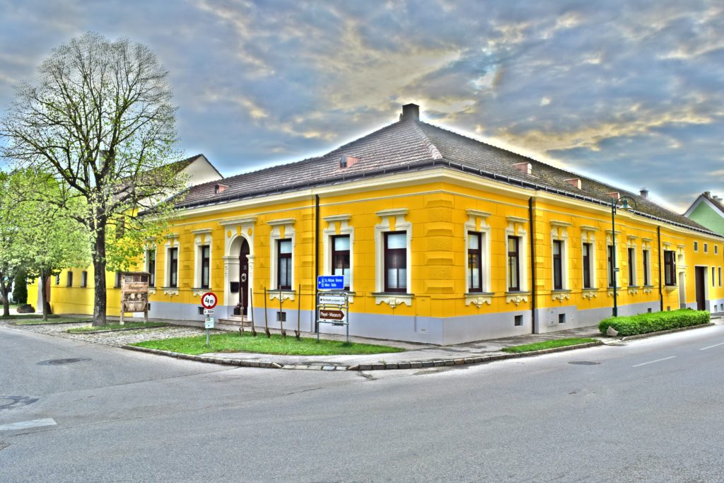 Heuriger Weingut Schachinger in Königsbrunn am Wagam